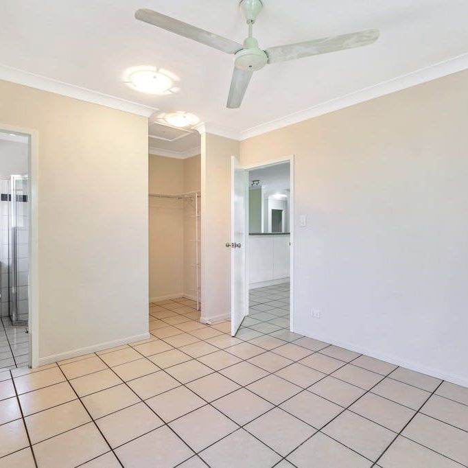 GIVE GUNN A GO - Photo 1