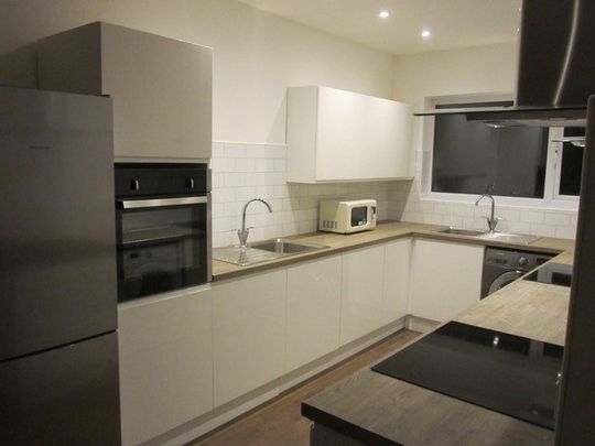 Student Properties to Let - Photo 1