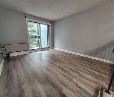1550 Avenue Panama, #307 - Photo 6