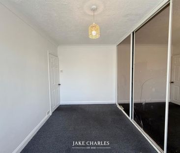 3 Bedroom House - Photo 4
