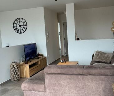 Appartement te huur in Meilegem voor € 975 met 2 slaapkamers - Foto 2