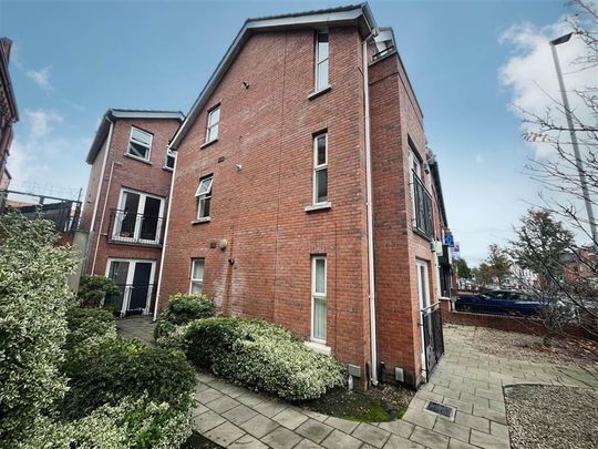 Apartment 8 188-190 Albertbridge Road, Belfast, BT5 4GU - Photo 1