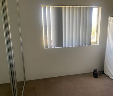 Ellenbrook - Photo 5