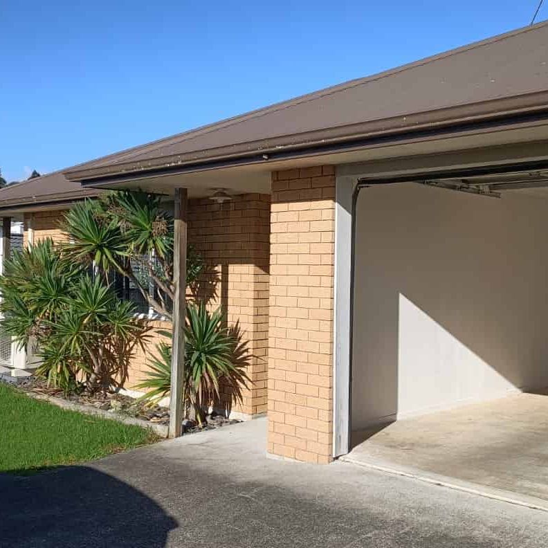 Executive home - Photo 1