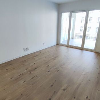 Appartement 1 pièces 38m2 REIMS 610 euros - Photo 1