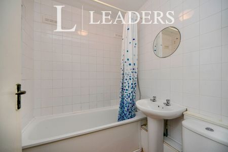 2 bedroom house to rent Newark Place, Brighton, East Sussex, BN2 - Photo 5