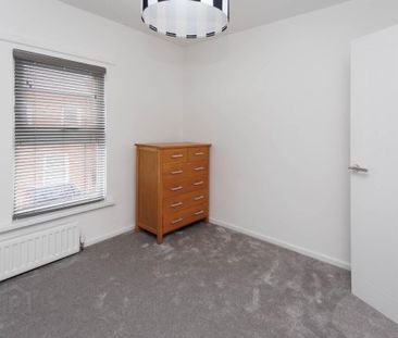 4 Chobham Street, Bloomfield, Belfast, BT5 5BL - Photo 2