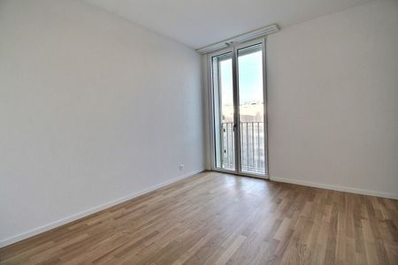 Appartement neuf de 4.5 pièces en attique à louer ! - Foto 2