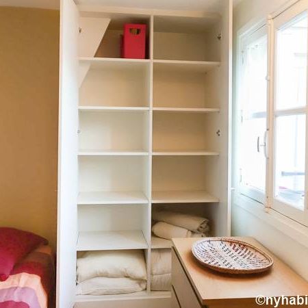 Logement à Paris, Location meublée - Photo 1