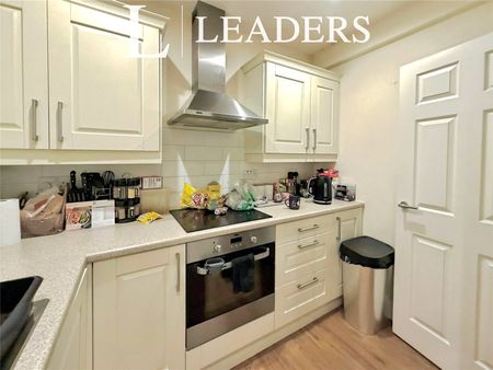 1 bedroom apartment to rent Felnor Walk, Felixstowe, IP11 - Photo 4