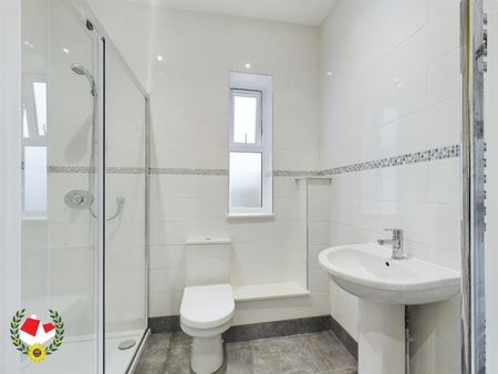 Clevedon Road, Gloucester - Photo 5