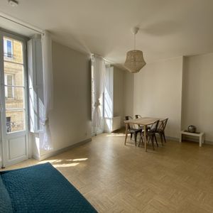 T1 MEUBLE VICTOIRE A LOUER - Photo 2