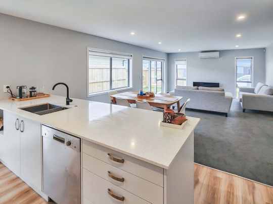 Family Living - Photo 1