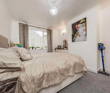 Oldfield Lane South, Greenford, UB6 - Photo 2