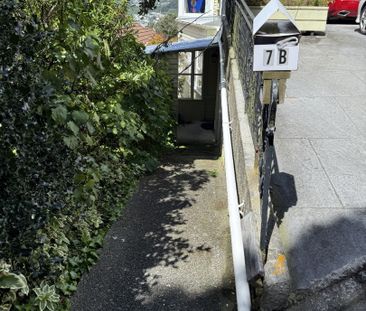 7B Waiteata Road, Kelburn - Photo 1