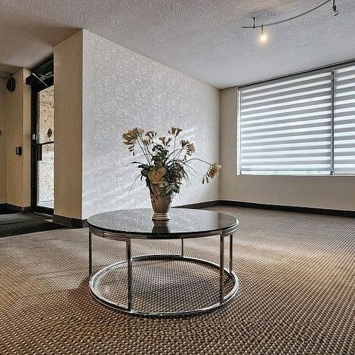 For Lease - 7451 Yonge Street Unit# 101, Markham, Ontario - Photo 1