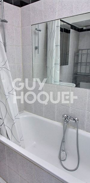 LOCATION : Appartement de 2 pièces (26 m²) au KREMLIN BICETRE - Photo 2