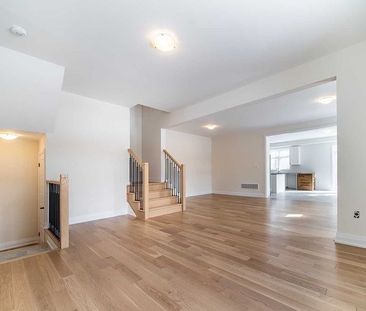 For Lease - 23 Westlake Crescent, Bradford West Gwillimbury, Ontario - Photo 4