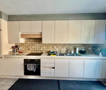 HALFOPEN BEBOUWING MET DRIE SLAAPKAMERS EN GARAGE TE WONDELGEM - Photo 1