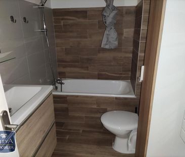 Location Appartement 2 pièces 49m² ST ETIENNE 42000 - Photo 5