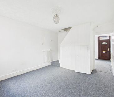 2 bedroom semi-detached house to rent - Photo 1