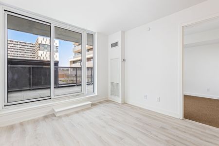 For Lease - 120 Varna Drive Unit# 325, Toronto, Ontario - Photo 2