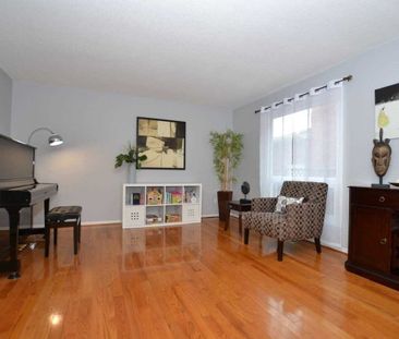 For Lease - 4566 Longmoor Road, Mississauga, Ontario - Photo 2