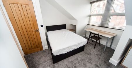 Burchett Place, Woodhouse, Leeds, LS6 2LN - Photo 5