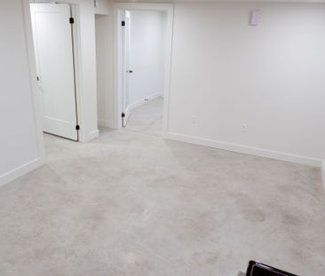 For Lease - 1370 Killarney Beach Road Unit# 207, Innisfil, Ontario - Photo 4
