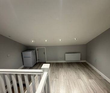 Room in a Shared House, Tower Hamlets Road, E7 - Photo 6