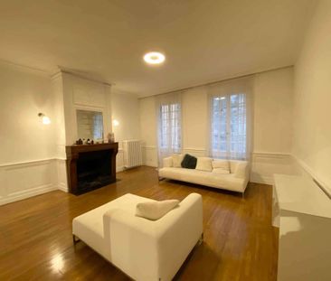 Appartement meublé de 2.5 pièces avec cachet au coeur de la Vieille... - Foto 1