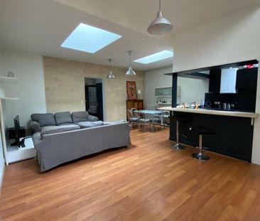 Location Appartement 3 pièces 77m² BORDEAUX 33000 - Photo 2
