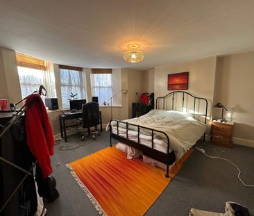 1 Bed Flat, Cheltenham Road, BS6 - Photo 5