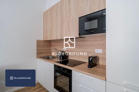 Apartment for rent, 2+kk - 1 bedroom, 45m - Photo 2