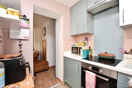 Victoria Place, Exmouth, Devon, EX8 - Photo 5