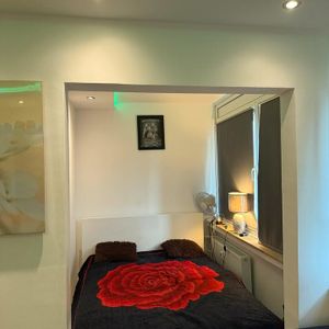 Ein Zimmer nur für ein Monat ab 24.12.25 - 31.01.26 - Photo 3