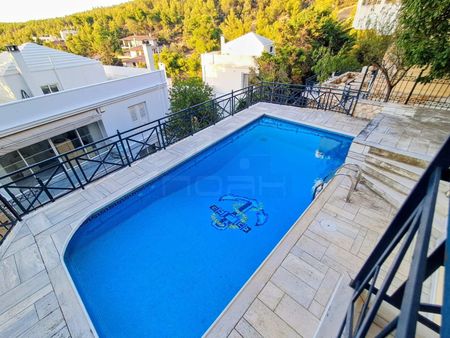 Μονοκατοικία για ενοικίαση Καστρί - Πολιτεία (Νέα Ερυθραία) - Φωτογραφία 5
