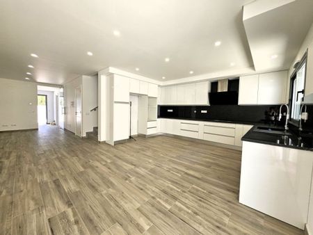 3 room luxury House for rent in Tavira, Distrito de Faro - Photo 4