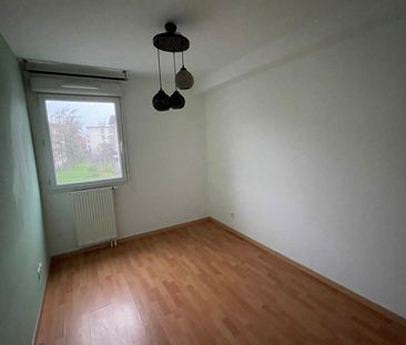 Location Appartement 3 pièces 66m² THONON LES BAINS 74200 - Photo 3