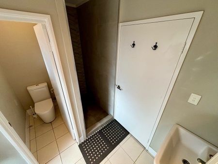 Victoria Park - Photo 5