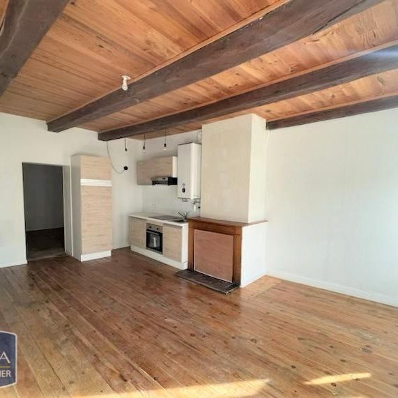 Location Appartement 2 pièces 37m² MONTPEZAT DE QUERCY 82270 - Photo 1