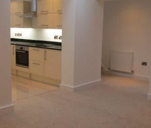 3 bedroom flat to rent - Photo 5