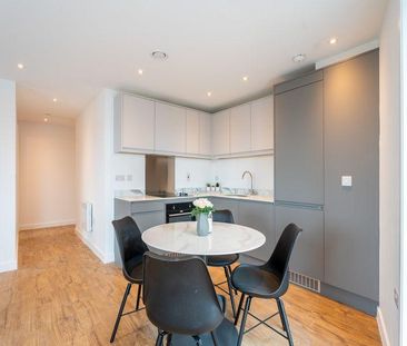 2 bedroom apartment to rent - Photo 3