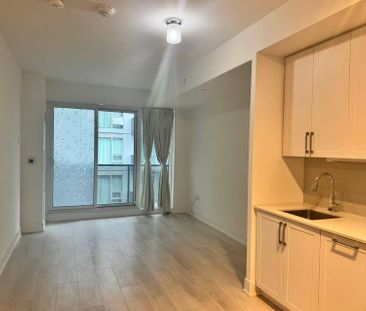 For Lease - 2450 Old Bronte Road Unit# 302, Oakville, Ontario - Photo 4