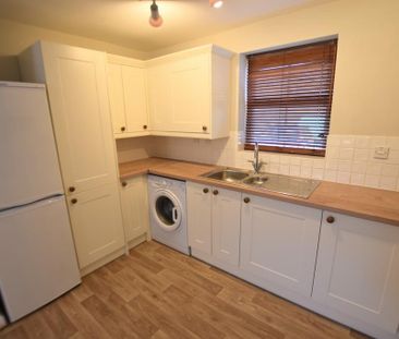 2 bedroom maisonette to rent - Photo 1