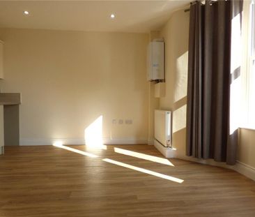 1 bedroom terraced house to rent - Photo 4