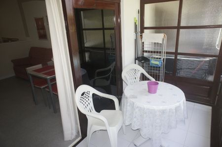 Bonito estudio en edificio hotelero en el centro de La Paz del Puerto de la Cruz con Locales y tiendas cerca - Photo 4