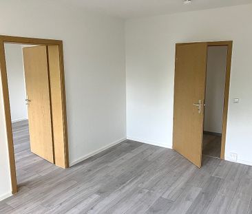 2-Zimmer-Wohnung zum Einziehen und Wohlfühlen, nach der Sanierung! - Foto 1