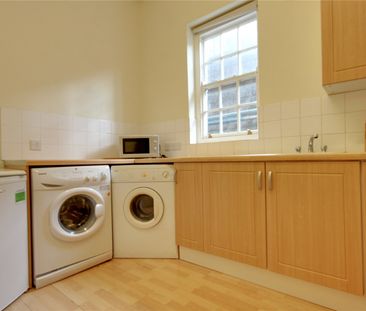 2 bed apartment to rent in High Street, Yarm,, TS15 - Photo 1