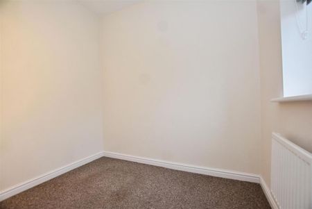 3 bedroom property to rent - Photo 3